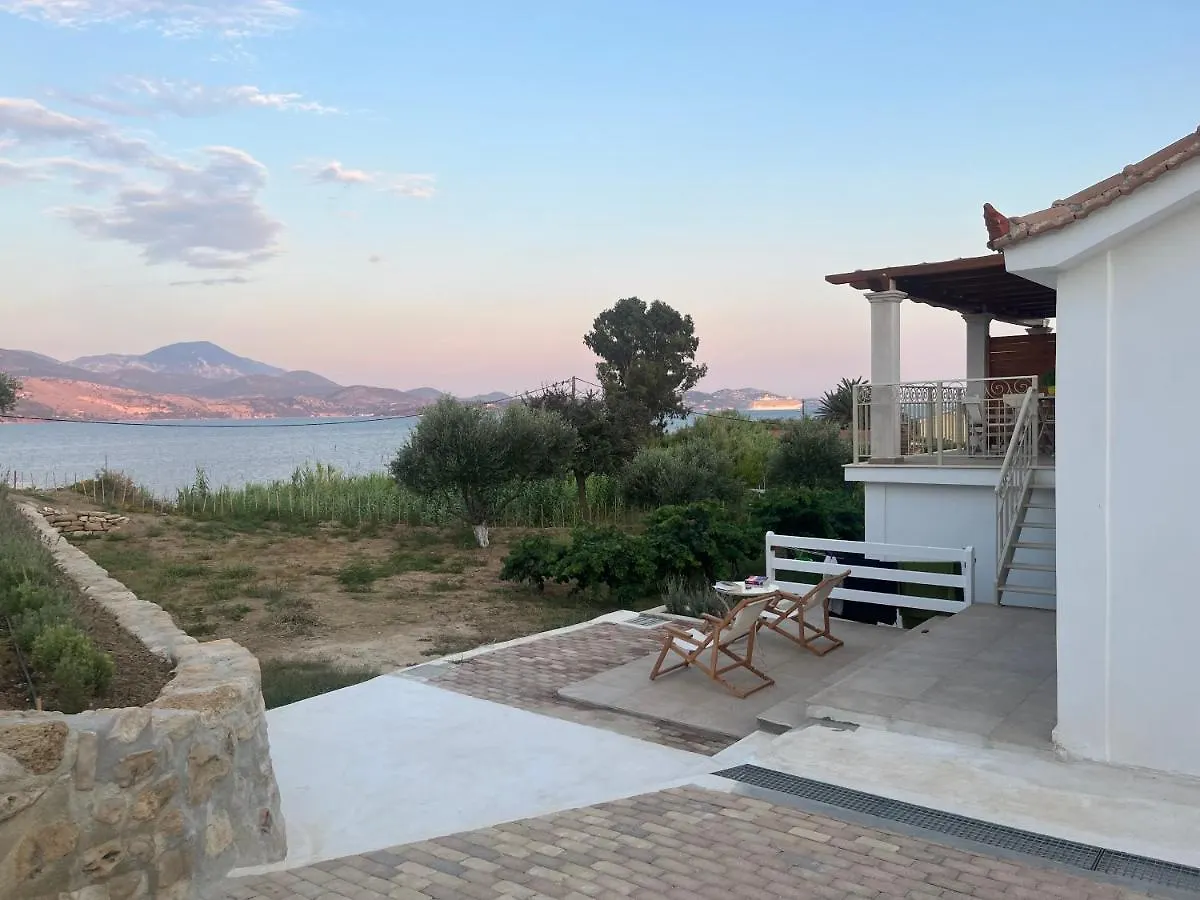 Apollonides Seafront Villa 2 Melete Lixouri