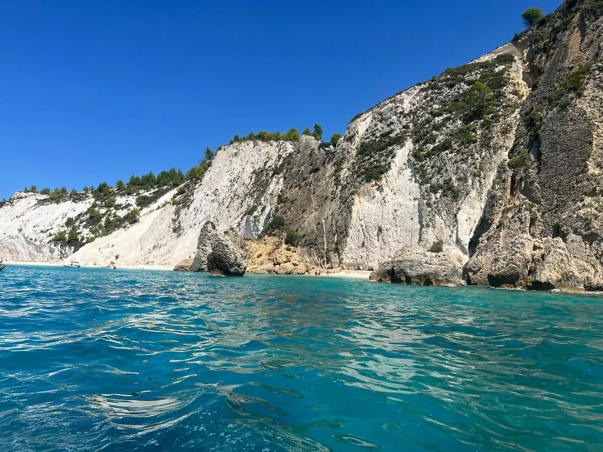 Apollonides Seafront Villa 2 Melete Lixouri 0*,  Greece